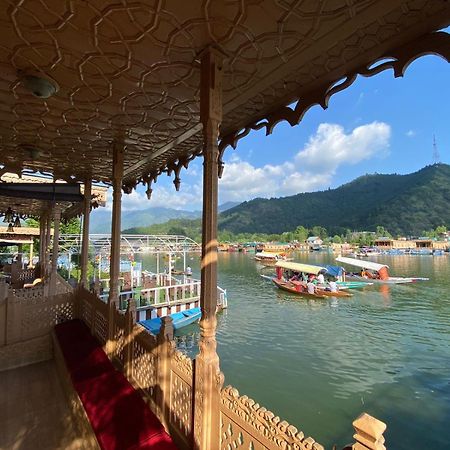 Nazneen Group Of Houseboats Srīnagar エクステリア 写真