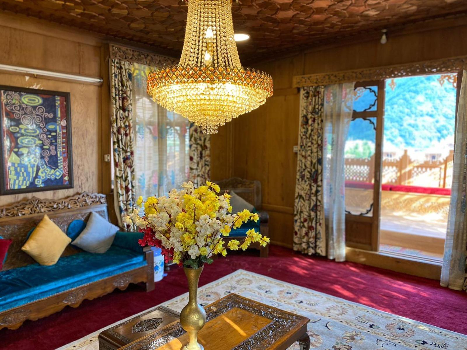 Nazneen Group Of Houseboats Srīnagar エクステリア 写真