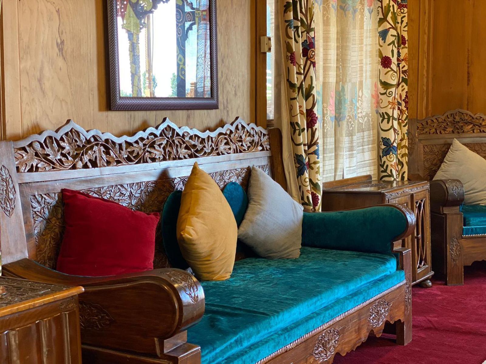 Nazneen Group Of Houseboats Srīnagar エクステリア 写真